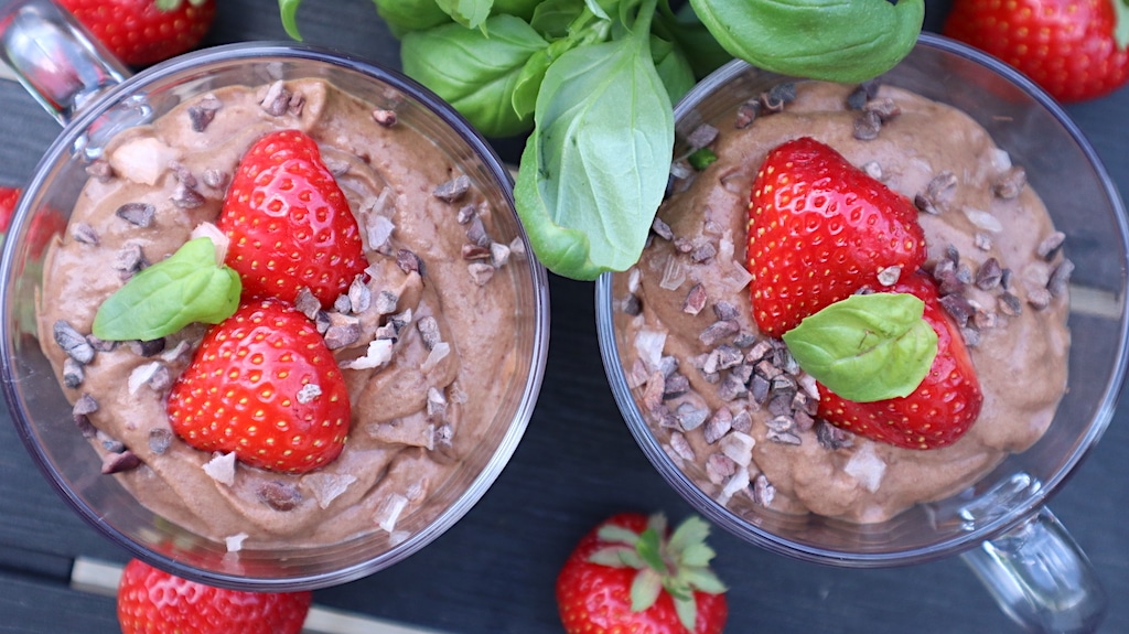 Recept – Chokladpudding med jordgubbar